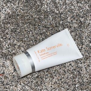 Kate Somerville Exfolikate